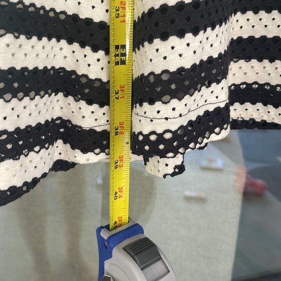 Banana Republic size 12 black and white striped fit and flare dress. - Picture 7 of 8